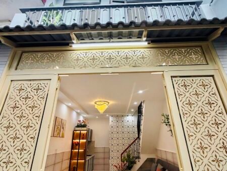 NHÀ MỚI HẺM BA ĐÌNH P8 Q8