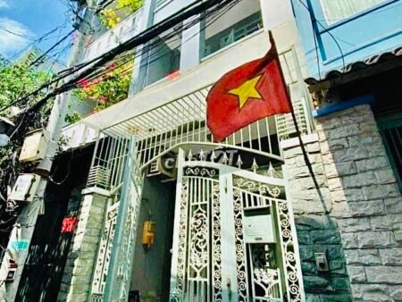 NHÀ MẶT TIỀN HẺM DƯƠNG BÁ TRẠC P1 Q8