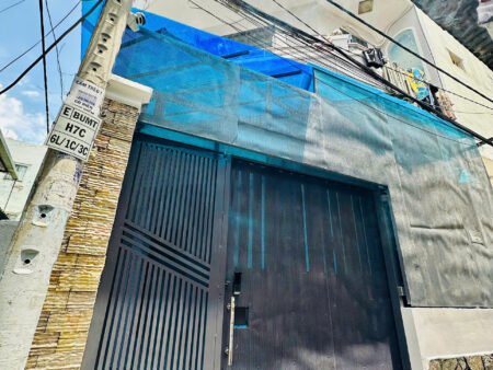 CĂN GÓC 4 TẦNG BÔNG SAO