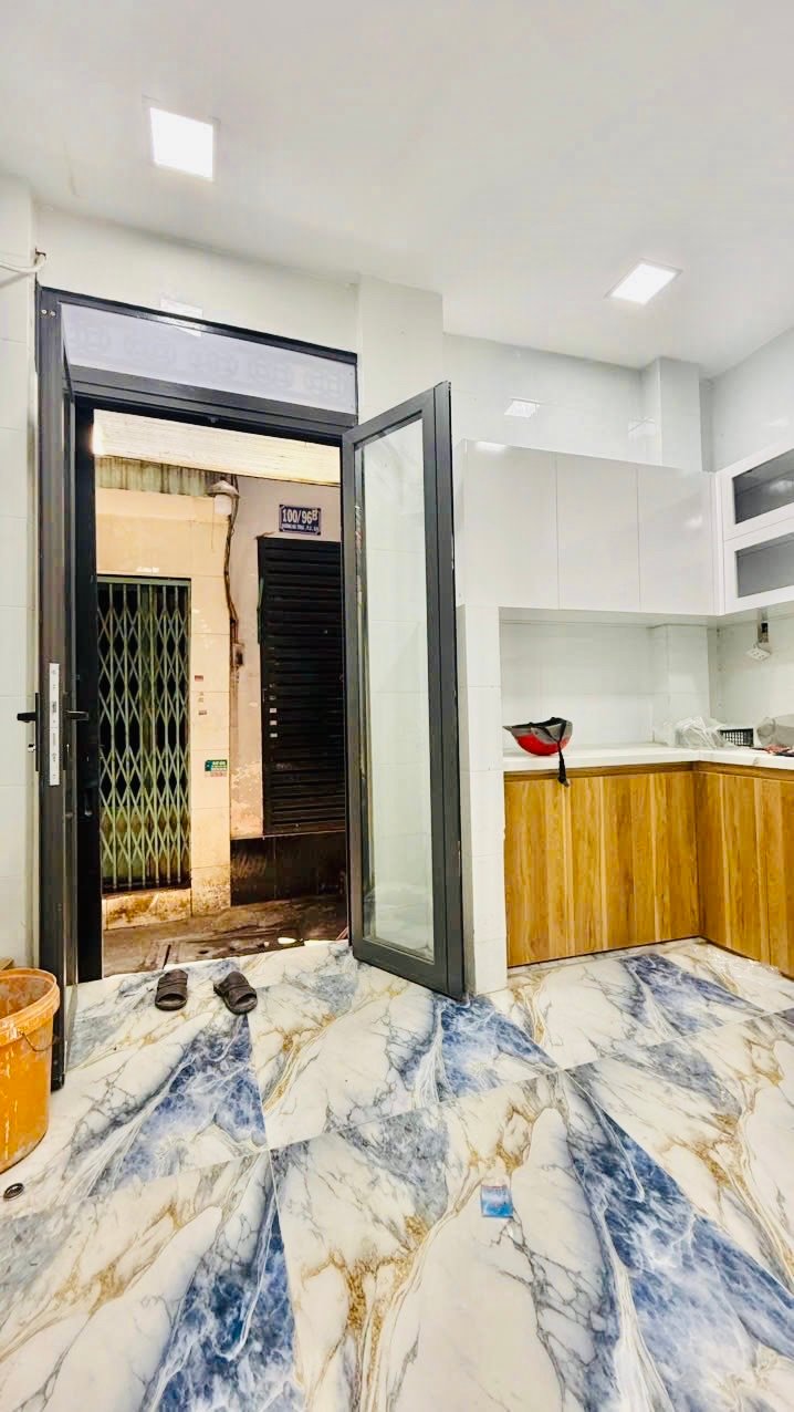 z7592593313500_dcc47794a6ff51fa53ba278a31e02576