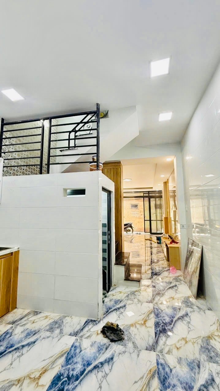 z7592593319686_4d02c0b450c7697f3b2d3df3b01ab9ae