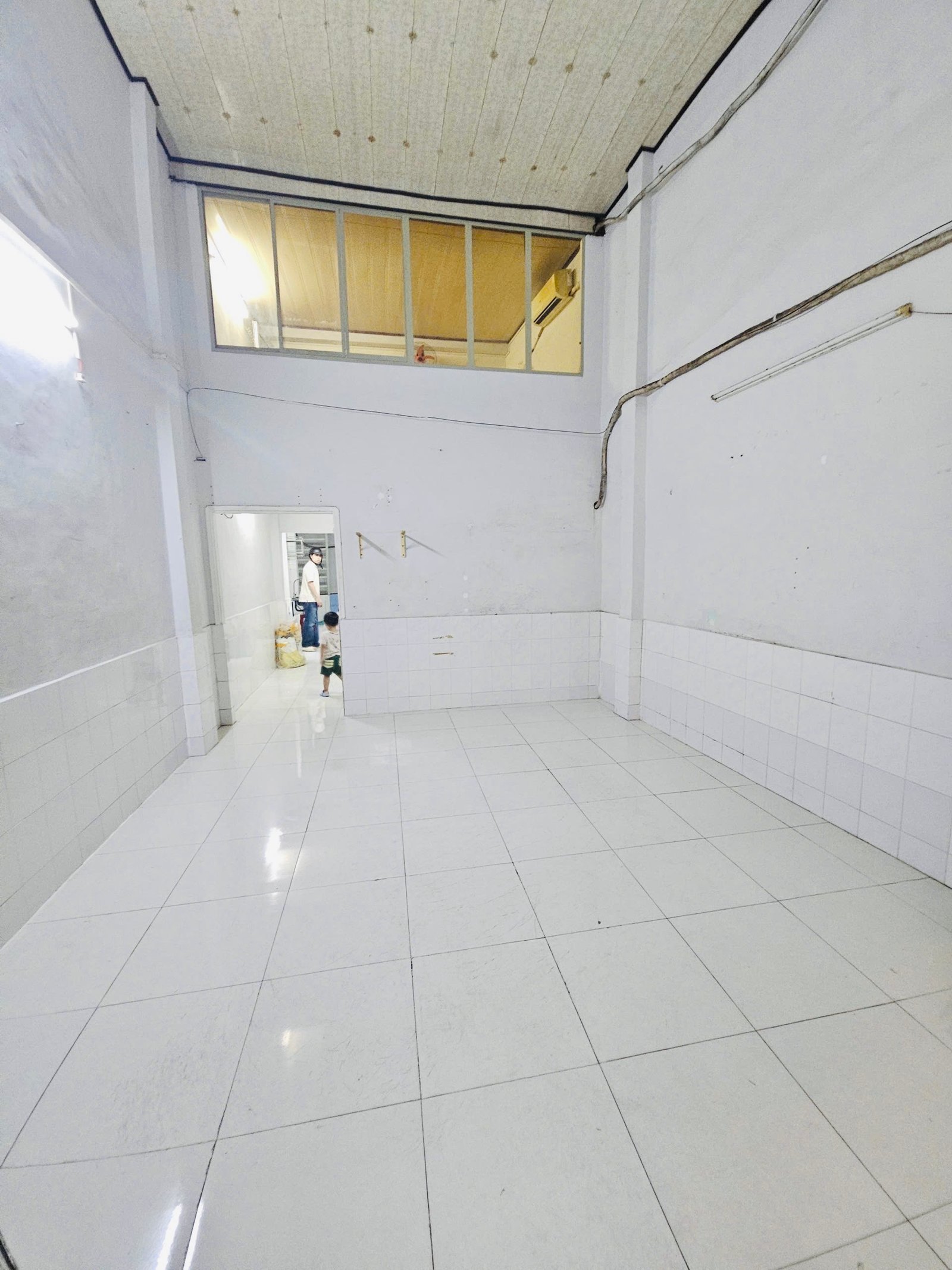 z7612041264130_d4f3e818ec238f28e051719864f684c7