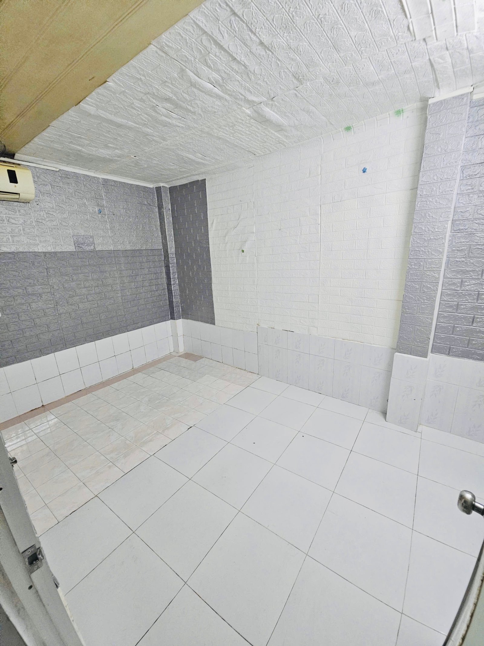 z7612041341374_d807e05e0bb152b736822adf7f65ae1c