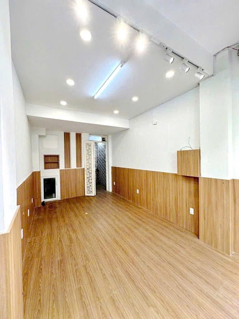 z7613184259685_2e95e053f63b91188fac3e0088dc9211