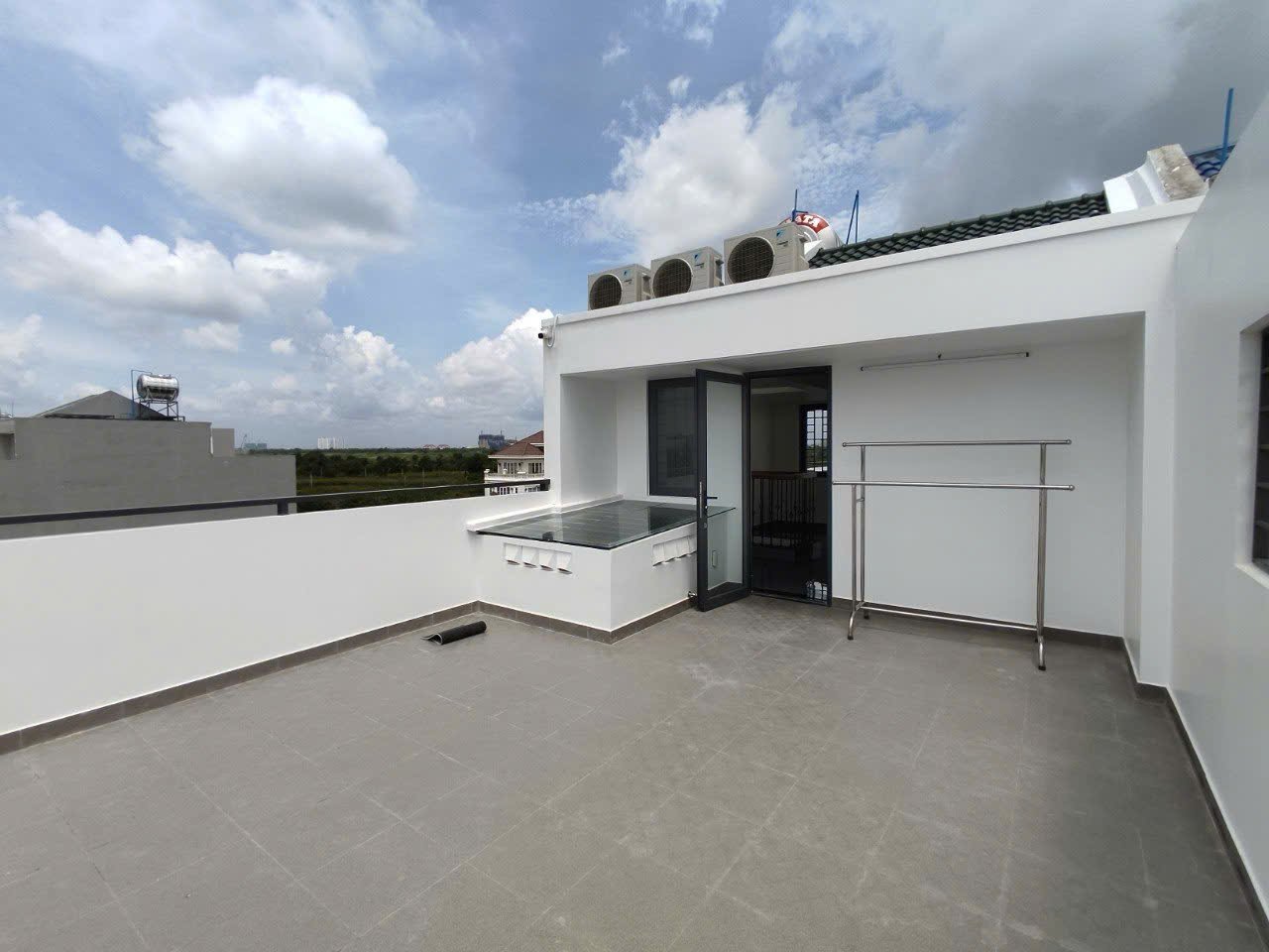 z7618751484766_8e85c6ba5a46cf12f2cb69df64a6aa3d