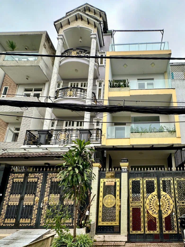 z7630245555878_9b8cbf0eb93d4e7ea061de659ee5d733