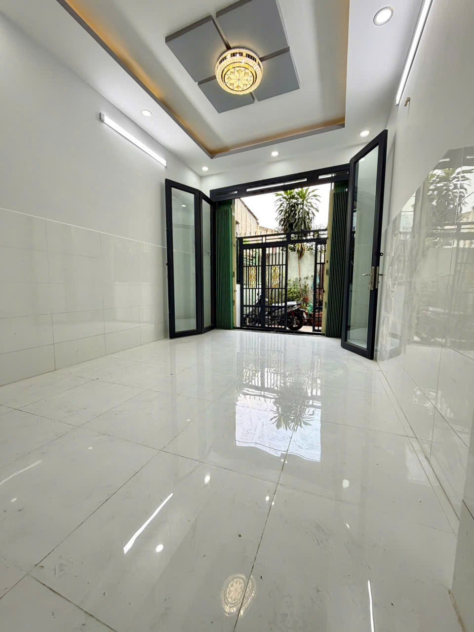 z7642063165677_cd0a5cadd36b3408a56cf7244aa734a1