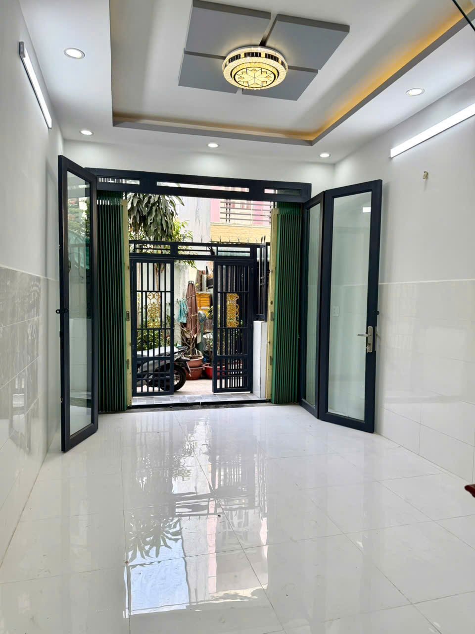 z7642063201766_5dca601a22a59db21696dc039c765e75