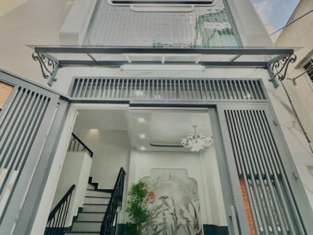 NHÀ 2 MT HẺM DƯƠNG BÁ TRẠC P1 Q8