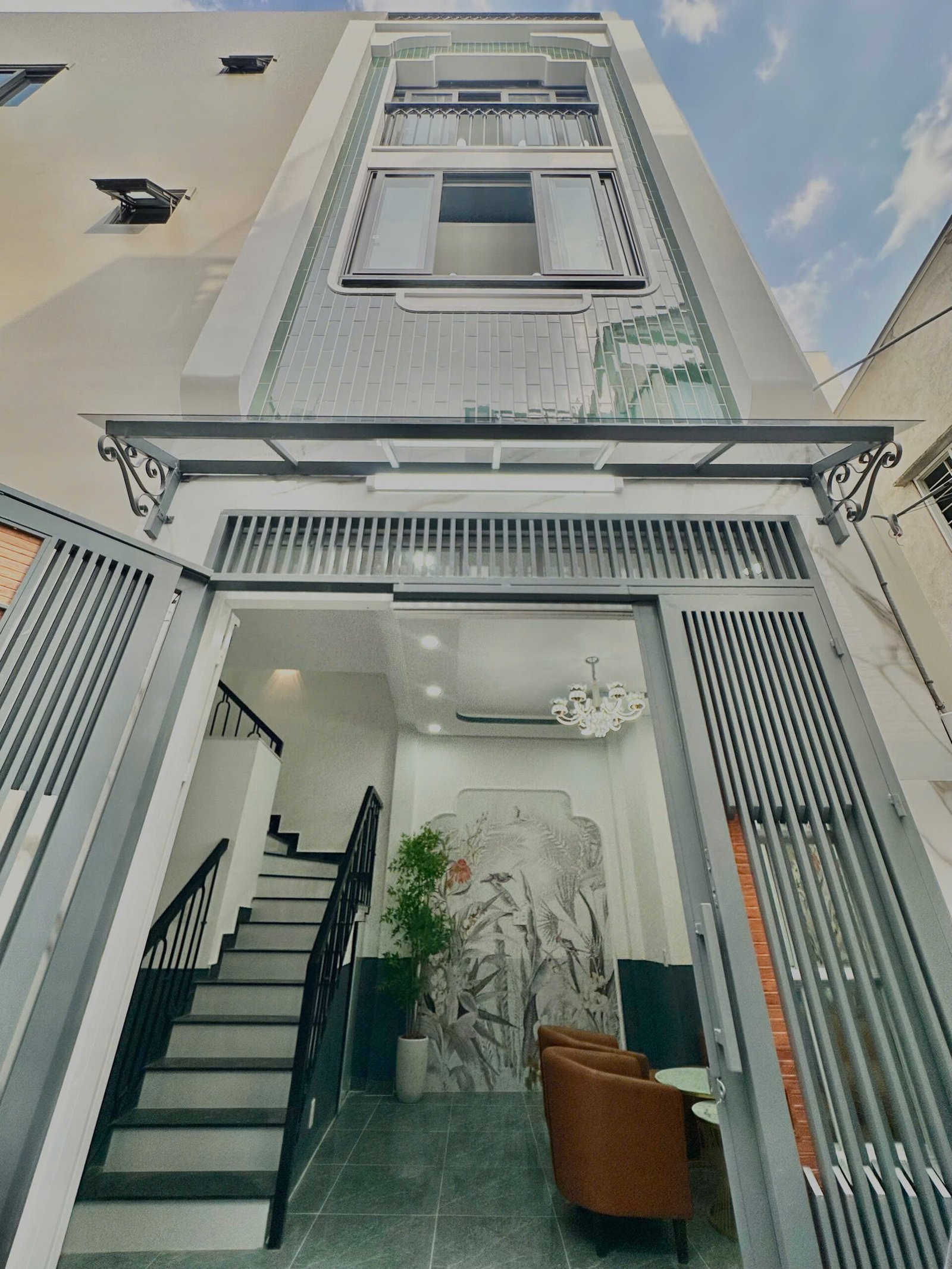 NHÀ 2 MT HẺM DƯƠNG BÁ TRẠC P1 Q8