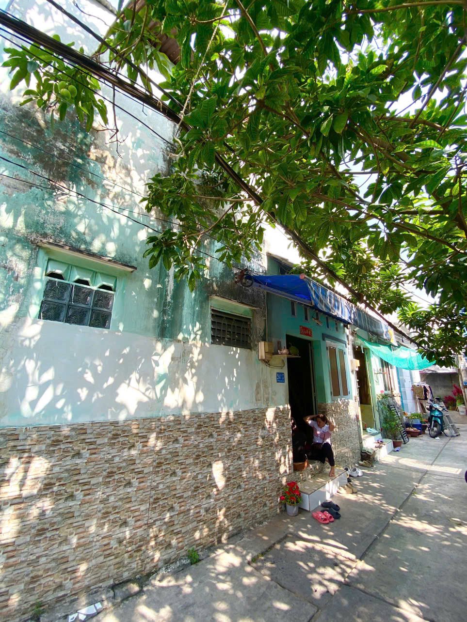 NHÀ HẺM Ô TÔ ĐỖ CỬA PHẠM THẾ HIỂN Q8