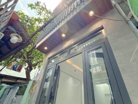 NHÀ MỚI KHU VIP NGUYỄN DUY P9 Q8