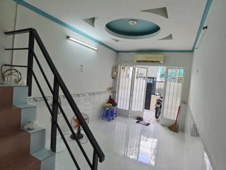 NHÀ MT HẺM BÔNG SAO P5 Q8