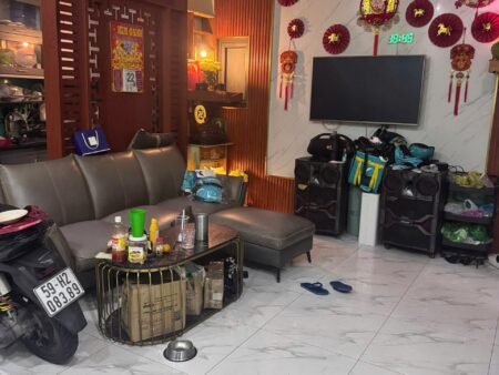 NHÀ HẺM BA GÁC HƯNG PHÚ P8 Q8