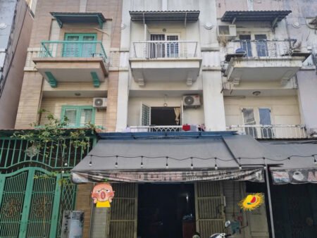 MẶT TIỀN NỘI BỘ CAO LỖ P4 Q8