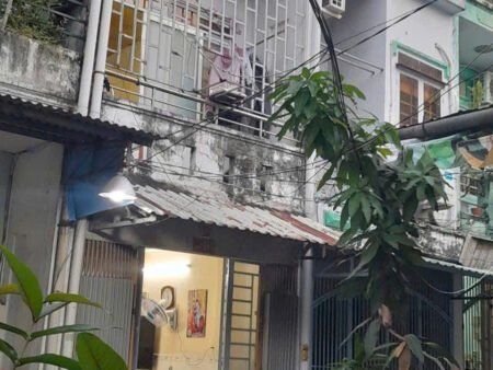 NHÀ HẺM MAI HẮC ĐẾ P15 Q8