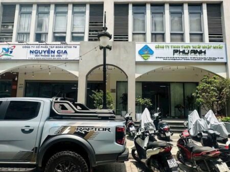 SHOPHOUSE CAO CẤP 3 LẦU CC PEGASUITE TẠ QUANG BỬU P6 Q8
