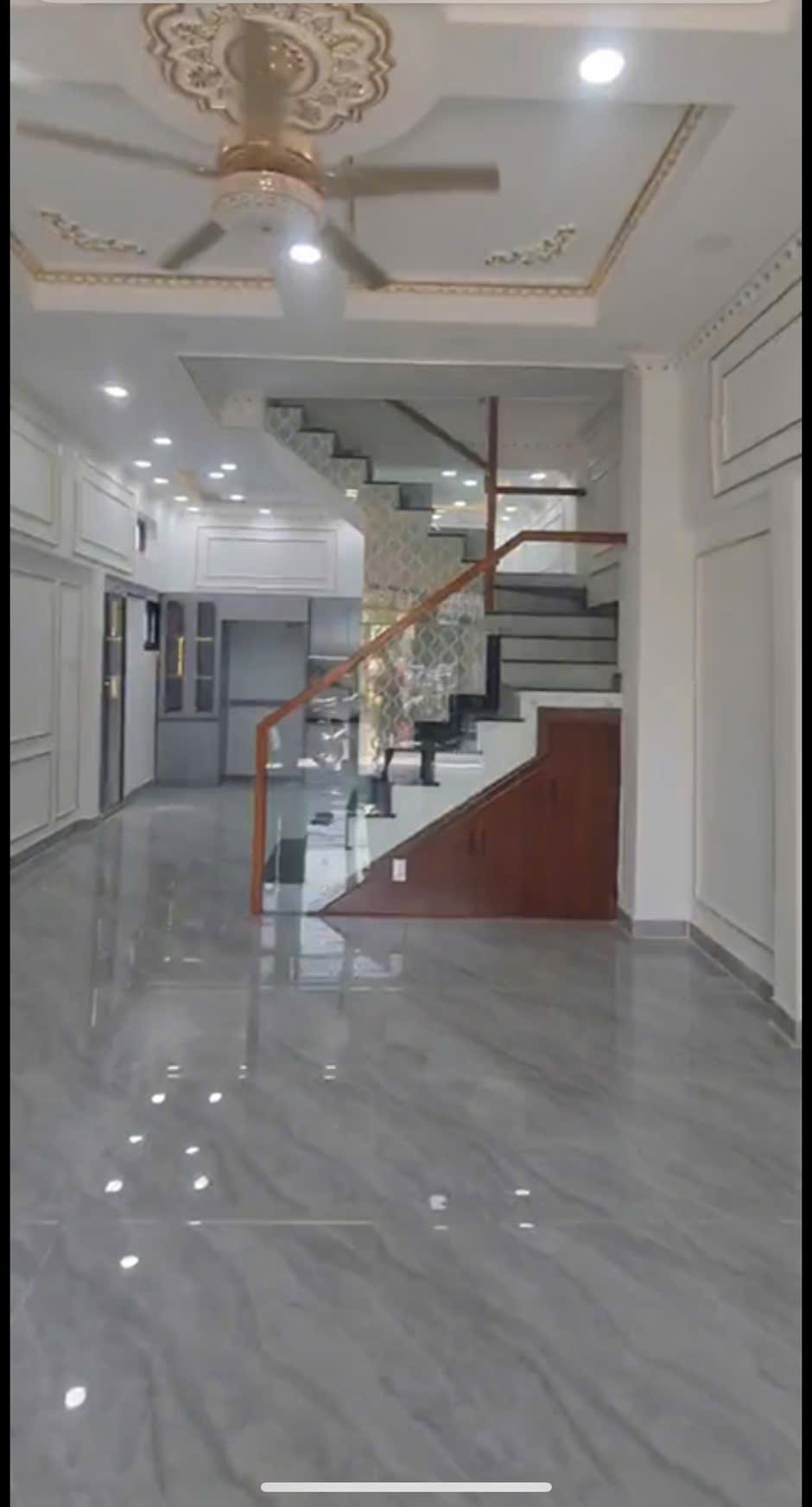 NHÀ MT PHẠM THẾ HIỂN P6 Q8