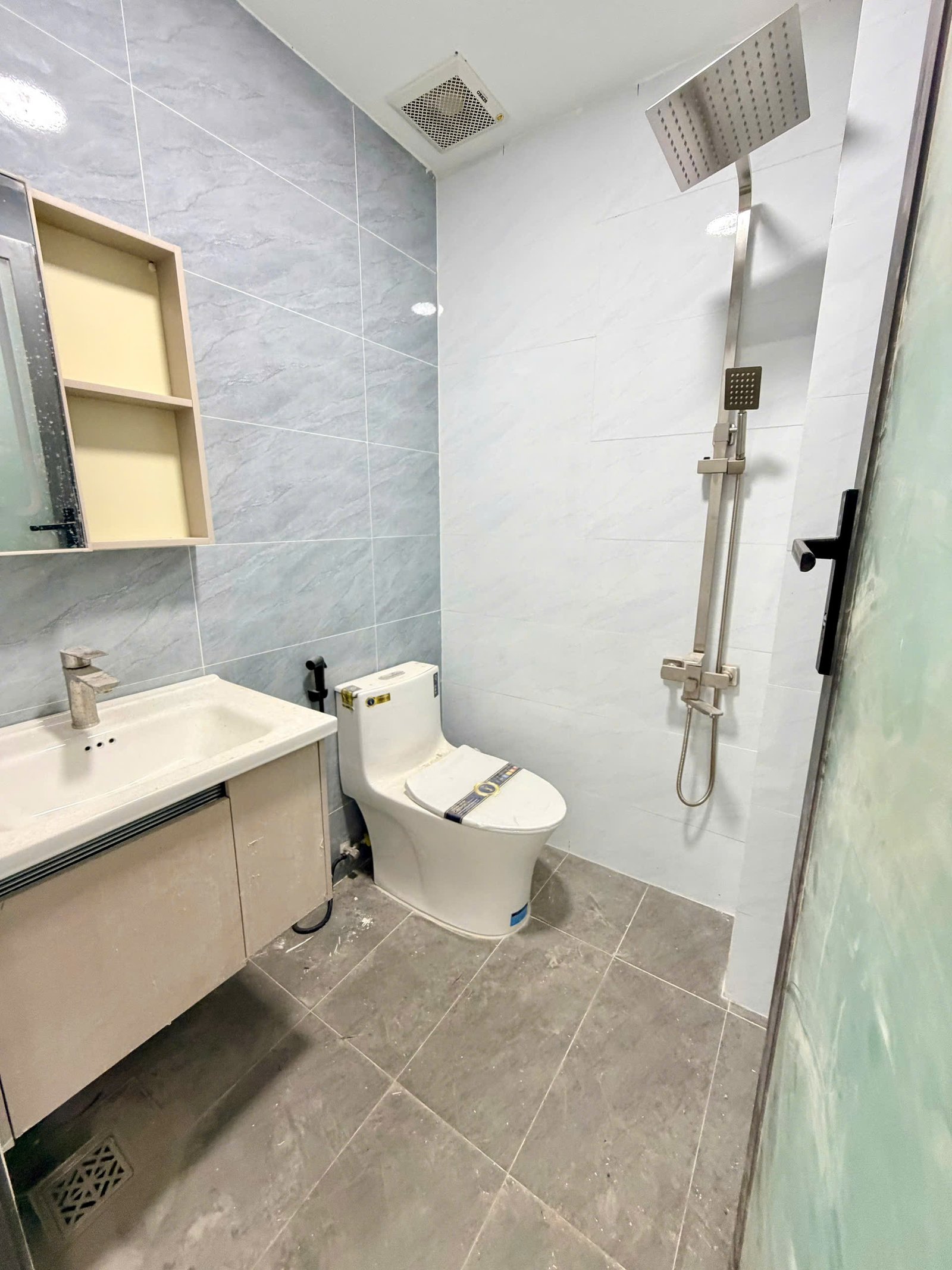 z7793396544039_ef37417a66fae23c7d49f69b81cdaceb