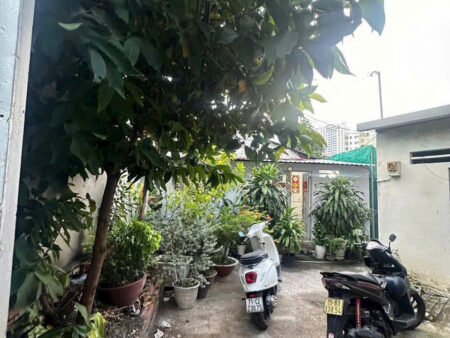 NHÀ CẤP 4 HẺM AN NINH DT LỚN PHẠM THẾ HIỂN P5 Q8