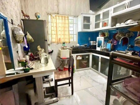 NHÀ CŨ TIỆN XÂY MỚI SAU CĂN MT NGUYỄN DUY P12 Q8