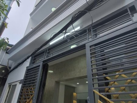 NHÀ 3 TẦNG HẺM NGUYỄN DUY P9 Q8