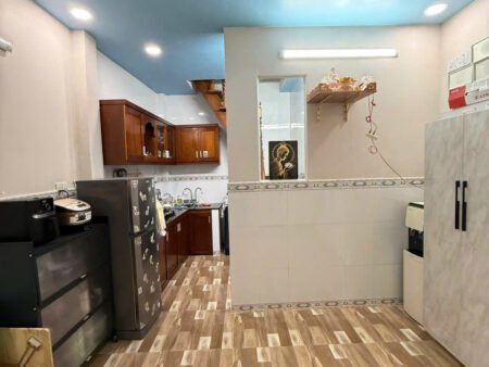 NHÀ PHẠM THẾ HIỂN P4 Q8