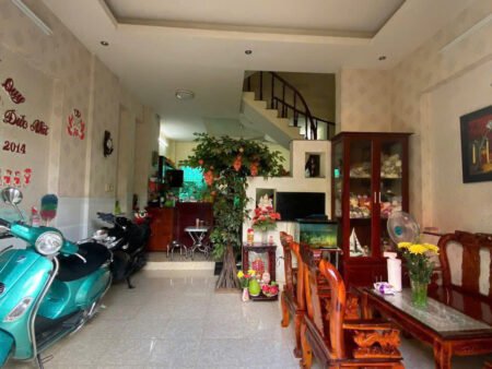 NHÀ MT NỘI BỘ TẠ QUANG BỬU P5 Q8
