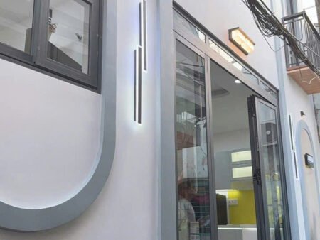 NHÀ MỚI SÁT MT HƯNG PHÚ P9 Q8