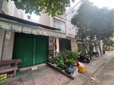 NHÀ MT ƯU LONG P11 Q8 NGAY CẦU CHÀ VÀ GIÁP Q5