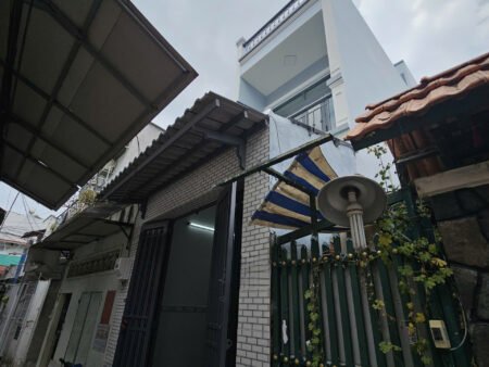 NHÀ HẺM LIÊN TỈNH 5 P5 Q8