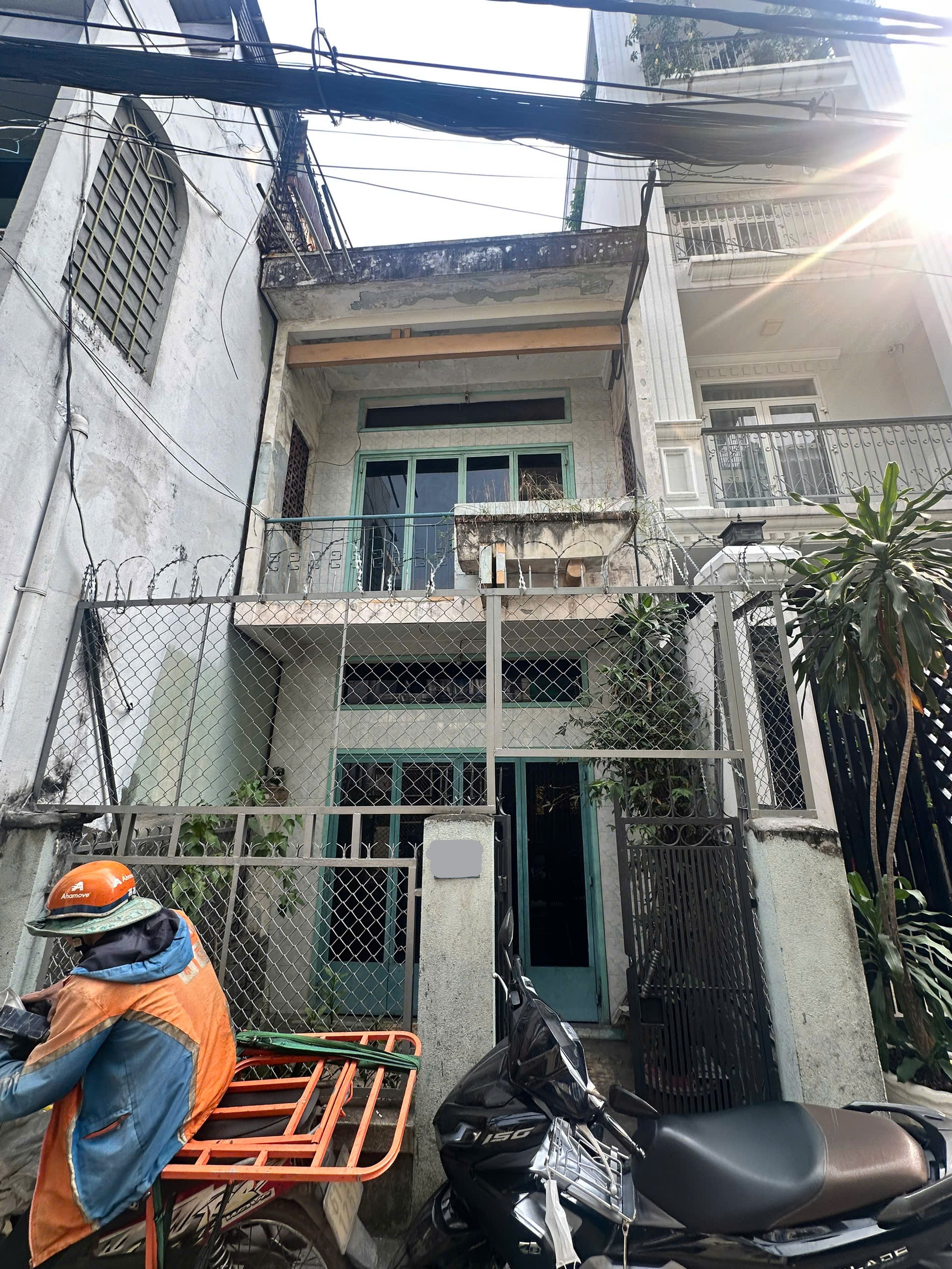 MẶT TIỀN HXH DƯƠNG BÁ TRẠC P1 Q8