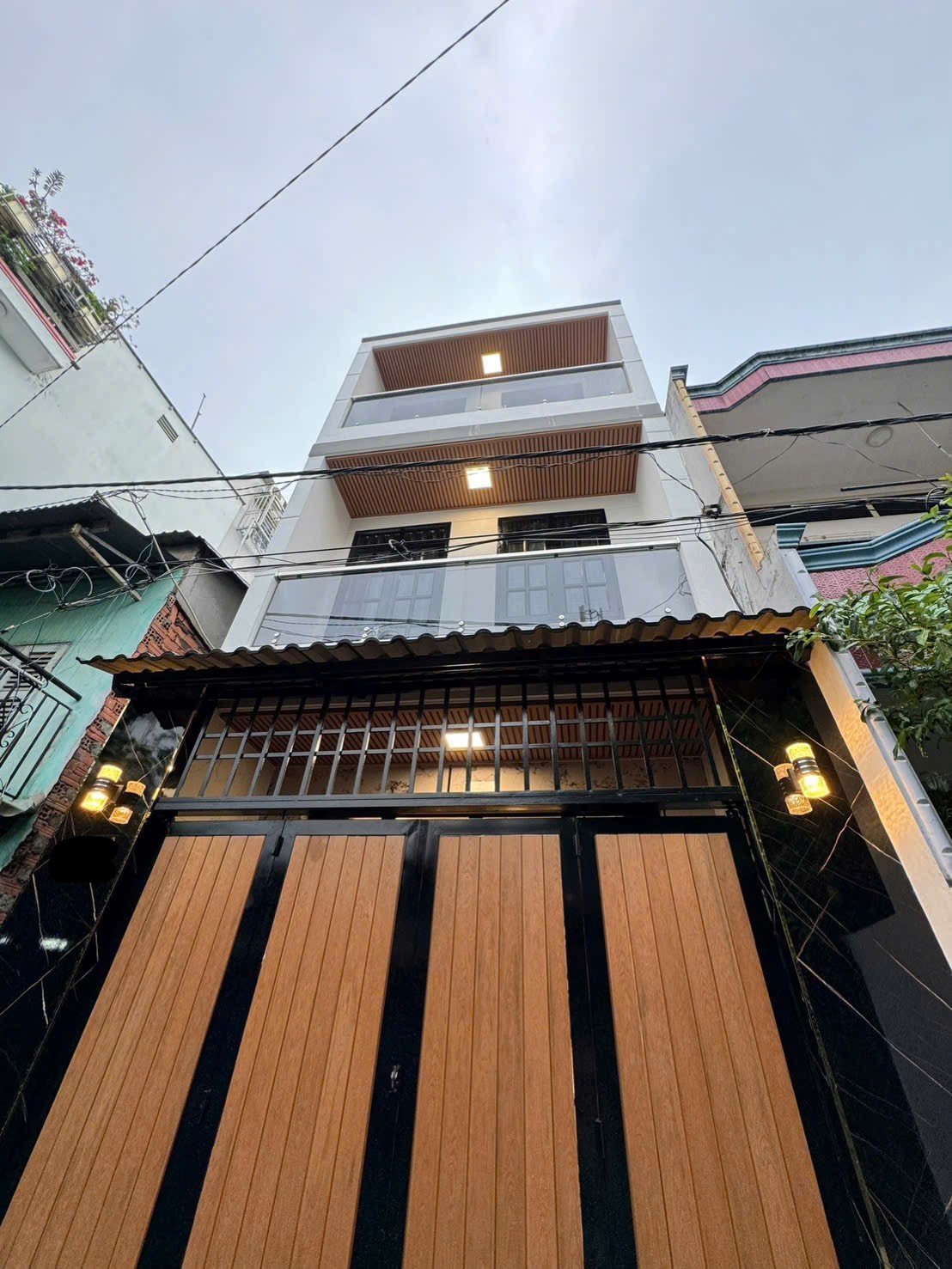 NHÀ CHÍNH CHỦ HẺM 4M ÂU DƯƠNG LÂN P3 Q8