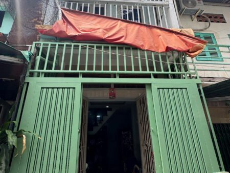 NHÀ DƯƠNG BÁ TRẠC P1 Q8 HẺM THÔNG 3M