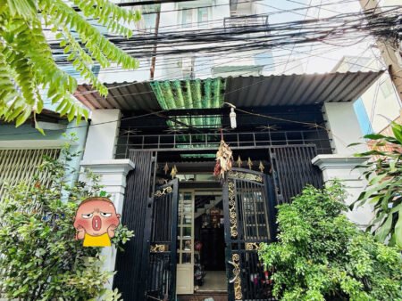 NHÀ DƯƠNG BÁ TRẠC P2 Q8 NAY LÀ PHƯỜNG CHÁNH HƯNG