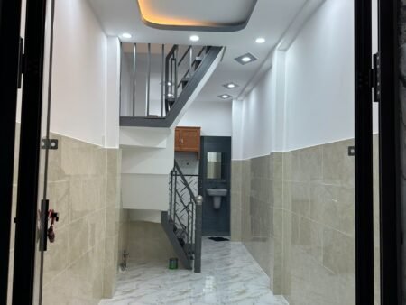 NHÀ 2 TẦNG DƯƠNG BÁ TRẠC P1 Q8