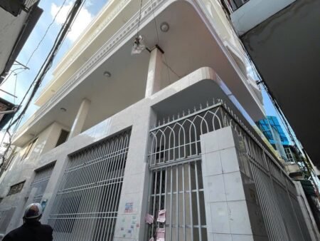 NHÀ HẺM BA GÁC 1 XẸC NGUYỄN CHẾ NGHĨA P12 Q8