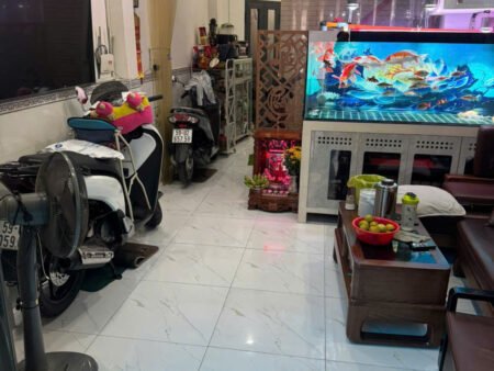 MẶT TIỀN HẺM BÌNH ĐÔNG P15 Q8 XE TẢI TỚI NHÀ