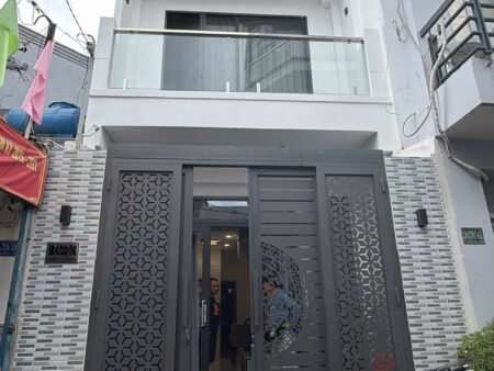 NHÀ HẺM 184 ÂU DƯƠNG LÂN PHƯỜNG CHÁNH HƯNG