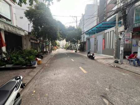 MẶT TIỀN ƯU LONG P11 Q8 NGAY CẦU CHÀ VÀ